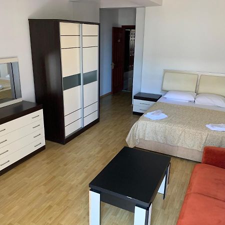 באטומי Prestige Hotel מראה חיצוני תמונה