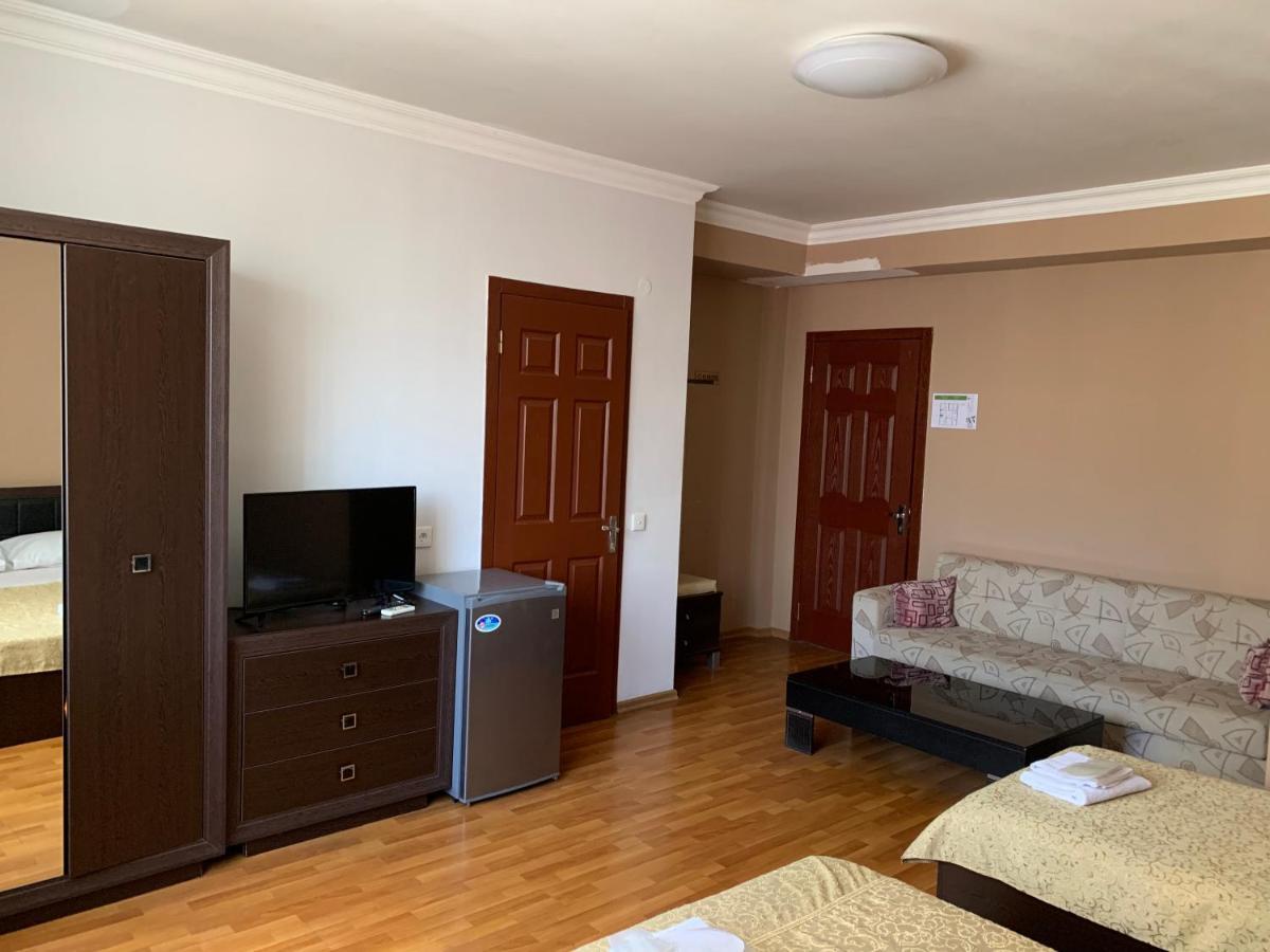 באטומי Prestige Hotel מראה חיצוני תמונה