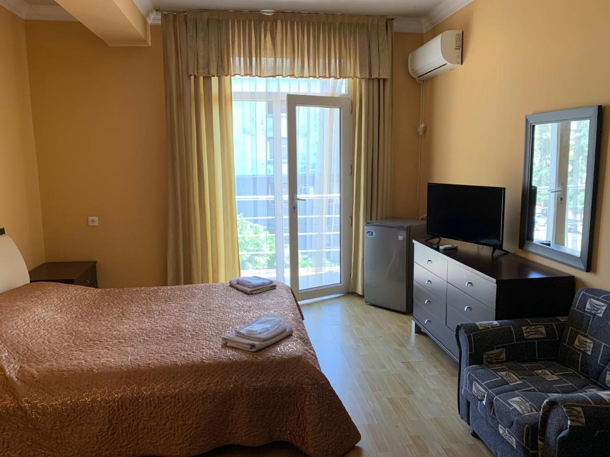 באטומי Prestige Hotel מראה חיצוני תמונה