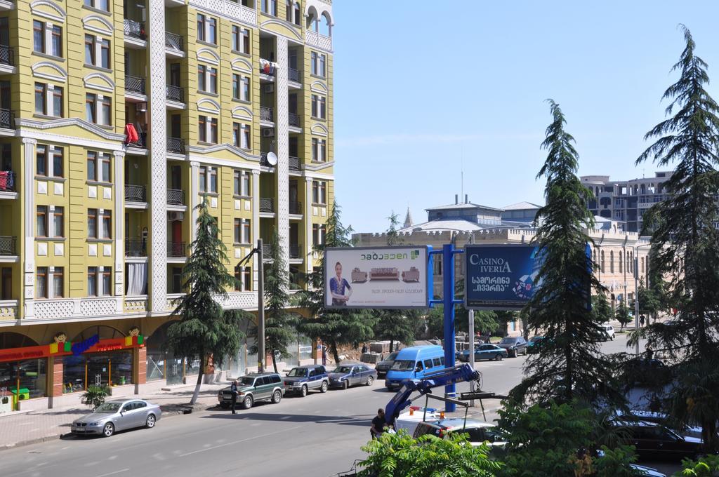 באטומי Prestige Hotel מראה חיצוני תמונה